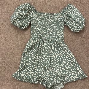 Leopard romper